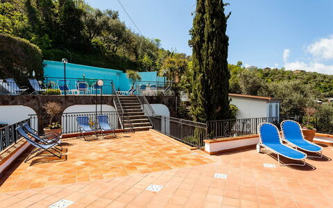 Villa Angel: Piscina, Recurso, Eco Hotel, Mueble Para Exteriores, Hotel, Cerca, Balcón, Ciudad De Vacaciones, Planta De Casa, Villa