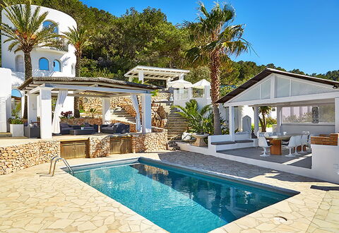 Villa Ariel: Piscina, Recurso, Mueble Para Exteriores, Sombra, Inmuebles, Silla, Eco Hotel, Ocio, Villa, Hotel