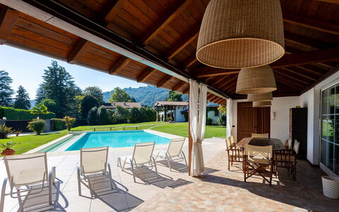 Villa Brin: Recurso, Piscina, Casa De Campo, Eco Hotel, Cabaña, Inmuebles, Sombra, Hacienda, Villa, Estructura Al Aire Libre