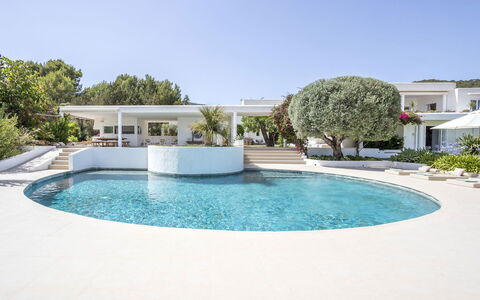 Can Las Palmas: Piscina, Recurso, Inmuebles, Jardín, Paisajismo, Sombra, Villa, Mansión, Eco Hotel, Fuente De Agua