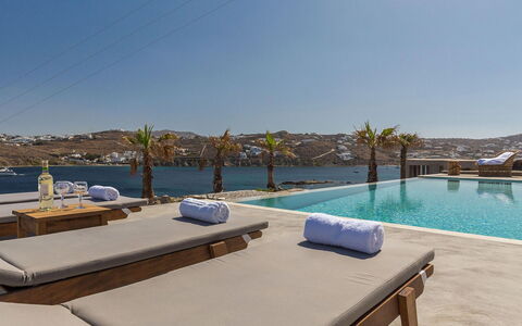 Carmen 1: Azul, Piscina, Recurso, Eco Hotel, Ciudad De Vacaciones, Costa, Villa, Mueble Para Exteriores, Sunlounger, Inmuebles