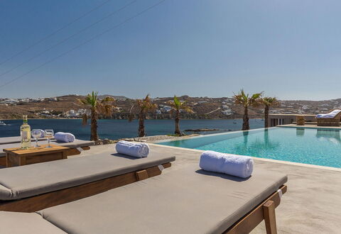 Carmen 1: Azul, Piscina, Recurso, Eco Hotel, Ciudad De Vacaciones, Costa, Villa, Mueble Para Exteriores, Sunlounger, Inmuebles