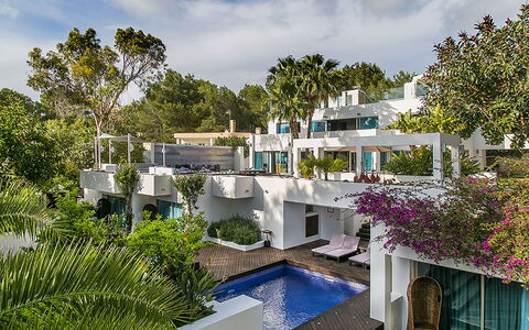 Casa Asia: Barrio Residencial, Casa, Departamento, Recurso, Inmuebles, Villa, Eco Hotel, Mansión, Balcón, Sombra