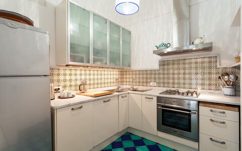 Casa Bellevue: Cocina, Aparato De Cocina, Electrodoméstico, Mostrador, Diseño De Interiores, Piso, Suelo, Gabinetes, Estufa De Cocina, Electrodoméstico