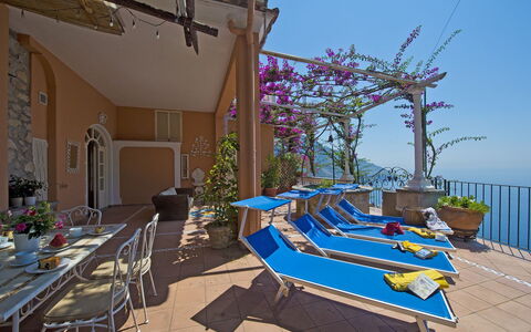 Casa Gemma: Azul, Maceta, Silla, Balcón, Planta De Casa, Recurso, Hotel, Eco Hotel, Villa, Ciudad De Vacaciones