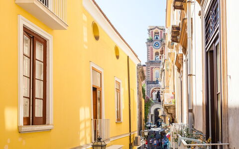 Casa Rossella: By, Verano, Arquitectura, Barrio, Arco, Balcón, Callejón, Moldura, Arcade, Planta De Casa