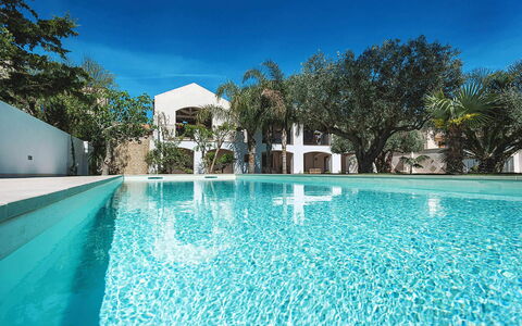 Casa Tika: Azul, Piscina, Recurso, Material Compuesto, Inmuebles, Hacienda, Villa, Sombra, Hotel, Eco Hotel