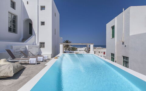 Halki Villa: Azul, Departamento, Piscina, Material Compuesto, Recurso, Balcón, Hotel, Condominio, Diseño, Ciudad De Vacaciones