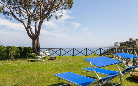 Il Giardino di Ravello: Azul, Mar, Oceano, Sombra, Costa, Balcón, Eco Hotel, Recurso, Mueble Para Exteriores, Villa