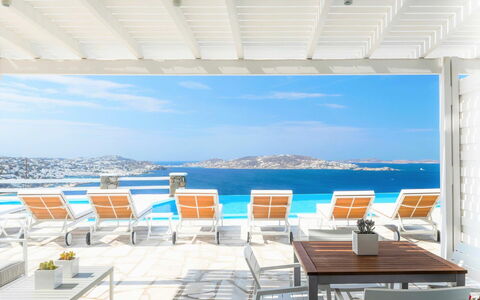 Rose Studio 2: Azul, Departamento, Recurso, Piscina, Balcón, Hotel, Villa, Ático, Ciudad De Vacaciones, Balneario