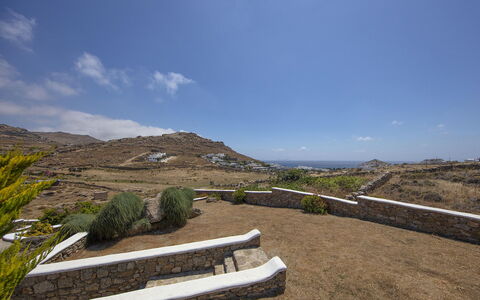 Villa Cassandra: Paisaje, Pendiente, Chaparral, Shrubland