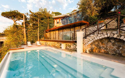 Villa Davide: Piscina, Recurso, Material Compuesto, Eco Hotel, Inmuebles, Hacienda, Hotel, Thermae, Villa, Escalera