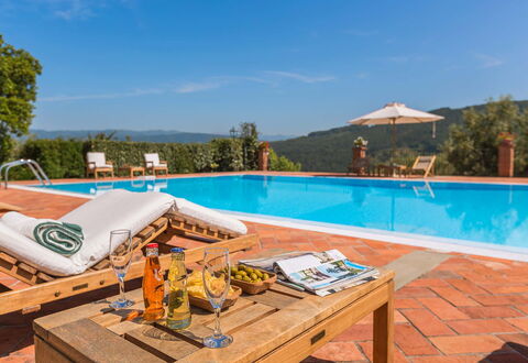 Villa del Colle: Piscina, Recurso, Eco Hotel, Inmuebles, Hacienda, Mueble Para Exteriores, Sunlounger, Villa, Hotel, Ciudad De Vacaciones