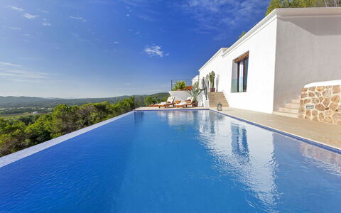 Villa Edward: Azul, Piscina, Recurso, Hotel, Villa, Ciudad De Vacaciones, Eco Hotel, Mueble Para Exteriores, Thermae, Sunlounger