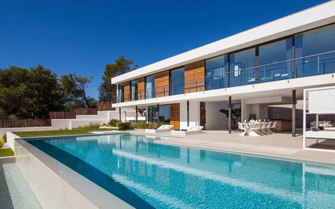 Villa Emily: Piscina, Recurso, Inmuebles, Eco Hotel, Sombra, Villa, Hotel, Mansión, Diseño, Silla