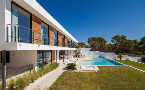 Villa Emily: Piscina, Recurso, Inmuebles, Sombra, Villa, Eco Hotel, Hotel, Mansión, Diseño