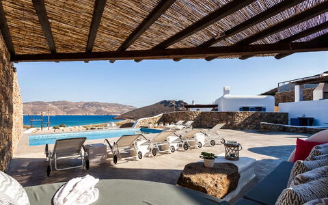 Villa Filìa: Recurso, Piscina, Cordillera, Hotel, Eco Hotel, Villa, Ciudad De Vacaciones, Fuente De Agua, Ático