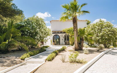 Villa Gold