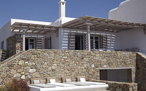 Villa Helios: Diseño, Balcón, Villa