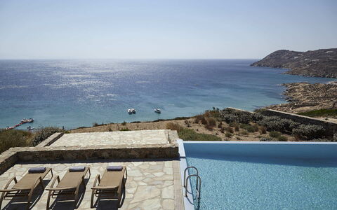 Villa Helios: Piscina, Costa, Mar, Costeras Y Los Accidentes Geográficos Oceánico, Recurso, Oceano, Apuntalar, Bahía, Playa, Zona Tropical