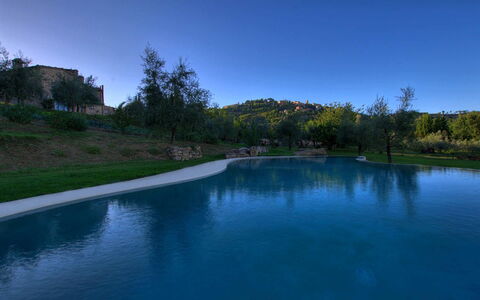 Villa Incanto: Azul, Agua, Naturaleza, Paisaje, Piscina, Reflexión, Reservorio, Estanque, Paisajismo, Fuente De Agua