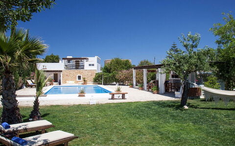 Villa Jardin: Piscina, Recurso, Mueble Para Exteriores, Inmuebles, Hacienda, Paraguas, Silla, Villa, Sombra, Eco Hotel