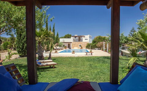 Villa Jardin: Piscina, Recurso, Mueble, Mueble Para Exteriores, Silla, Paraguas, Eco Hotel, Inmuebles, Sombra, Hacienda