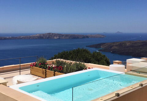 Villa Jasmine: Piscina, Mueble Para Exteriores, Recurso, Material Compuesto, Eco Hotel, Ocio, Sombra, Arreglo De Tubería, Villa