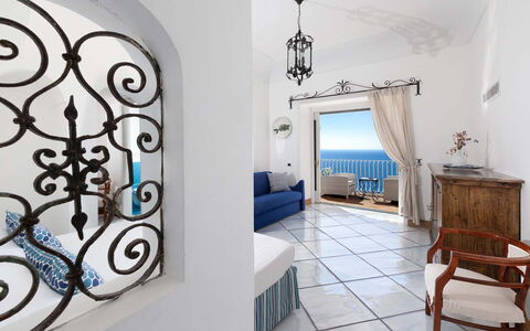 Villa Magnolia: Mueble, Piso, Suelo, Diseño De Interiores, Mar, Departamento, Silla, Habitación, Oceano, Recurso
