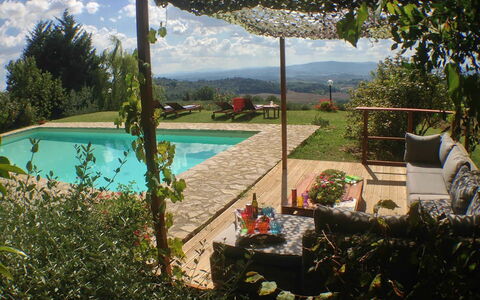 Villa Novellina: Piscina, Mueble Para Exteriores, Ocio, Jardín, Sombra, Recurso, Eco Hotel, Patio Interior, Paisajismo, Maceta