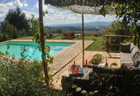 Villa Novellina: Piscina, Mueble Para Exteriores, Ocio, Jardín, Sombra, Recurso, Eco Hotel, Patio Interior, Paisajismo, Maceta