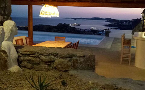 Villa Pirgi: Recurso, Piscina, Noche, Inmuebles, Villa, Eco Hotel, Silla, Noche, Oscuridad, La Iluminación Del Paisaje