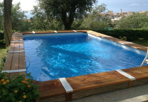 Villa Torre del Sole: Piscina, Material Compuesto, Ocio, Manchas De Madera, Patio Interior, Madera Dura, Fuente De Agua