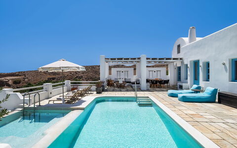 Villa Tramountana: Azul, Piscina, Diseño, Villa, Recurso, Ático, Hotel