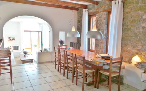 Villa Zenas with Direct Access to the Sea: Mueble, Diseño De Interiores, Pared, Piso, Madera, Mesa, Silla, Comedor, Cocina Y Comedor Mesa, Techo