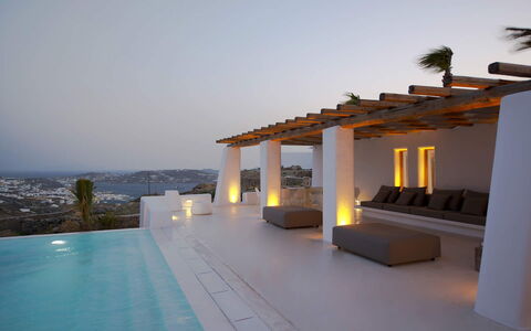 Villa Zinovia: Piscina, Recurso, Silla, Villa, Diseño, Ático, Hotel, Sala, Eco Hotel