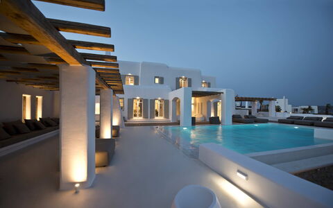 Villa Zinovia: Recurso, Diseño, Villa, Hotel, Piscina