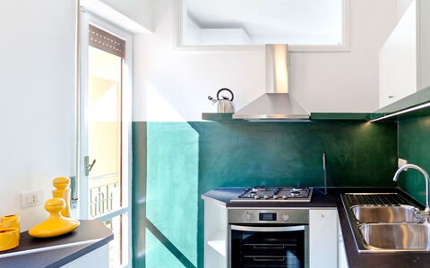 Casa Milena: Cocina, Pared, Diseño De Interiores, Aparato De Cocina, Electrodoméstico, Mostrador, Piso, Suelo, Techo, Casa
