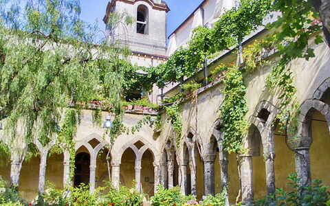 Casa Milena: Arbusto, Arco, Jardín, Hacienda, Patio, Yarda, Arcade, Inmuebles, Paisajismo, Abadía