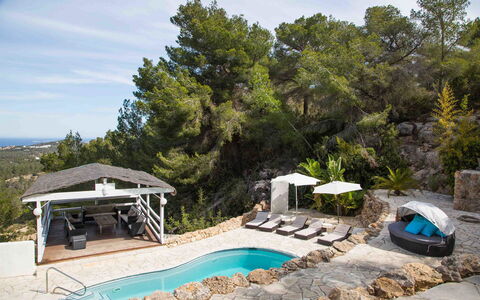 Villa Rigel: Piscina, Mueble Para Exteriores, Recurso, Eco Hotel, Sombra, Sunlounger, Paraguas, Silla, Villa, Hotel