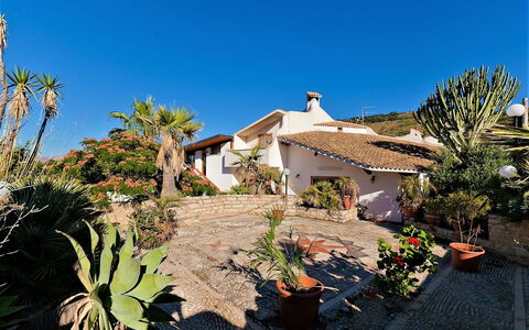 Villa Lo Capo: Casa, Hacienda, Paisajismo, Jardín, Inmuebles, Entrada De Coches, Villa, Eco Hotel