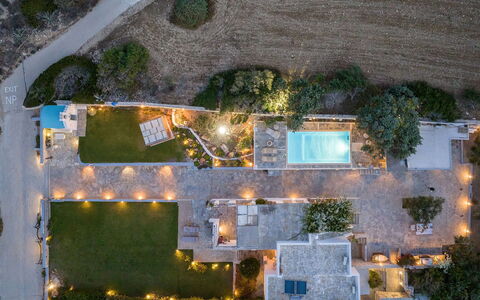 Villa Emera: Piscina, Paisaje, Jardín, Diseño Urbano, Paisajismo, Inmuebles, Recurso, Eco Hotel, Patio, Patio Interior
