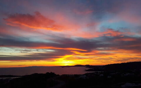 Villa Elmas: Cielo, Resplandor Crepuscular, Nube, Horizonte, Naranja, Puesta De Sol, Oscuridad, Mañana En Red Sky, Belleza, Amanecer