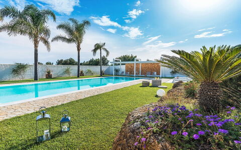 Sun Stone: Azul, Piscina, Recurso, Eco Hotel, Paisajismo, Ocio, Jardín, Inmuebles