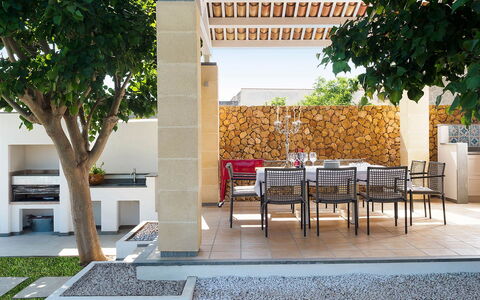 Sun Stone: Mueble, Mueble Para Exteriores, Jardín, Silla, Piso, Maceta, Sombra, Patio, Paisajismo, Patio Interior