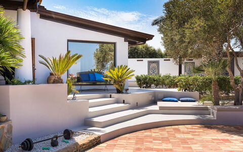 Cala Diletta: Casa, Jardín, Sombra, Maceta, Paisajismo, Mueble Para Exteriores, Eco Hotel, Recurso, Silla