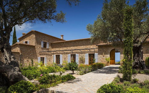 Villa Mallorca: Casa, Inmuebles, Casa De Campo, Cabaña, Jardín, Hacienda, Paisajismo, Villa, Mansión, Plantación