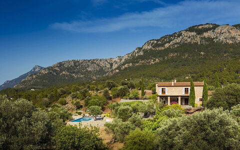 Villa Mallorca: Accidentes Geográficos Montañosas, Montaña, Colina, Paisaje, Área Rural, Casa, Tierras Altas, Cordillera, Hill Station, El Terreno Del Lote