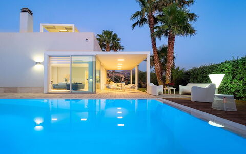 Villa Rossini: Azul, Piscina, Recurso, Eco Hotel, Mueble Para Exteriores, Thermae, Villa, Hotel, Sombra