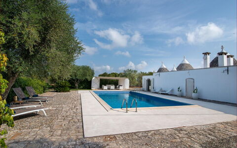 Trulli Maria: Paisajismo, Jardín, Inmuebles, Hacienda, Patio